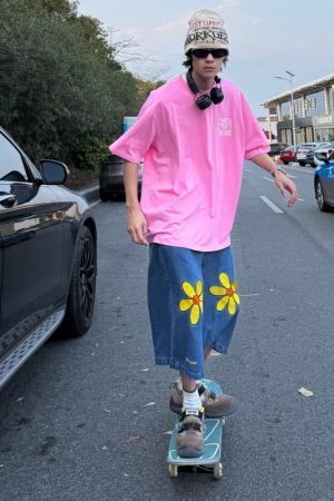 Handmade Floral Embroidery Denim Shorts for Men and Women, Straight-Leg Wide-Leg Casual Summer Capris, Y2K Style