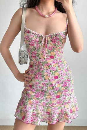 Handmade French Vintage Floral Cami Dress for Women - Summer Slim Fit Waist-Defined Lace Short Skirt - Y2K Style