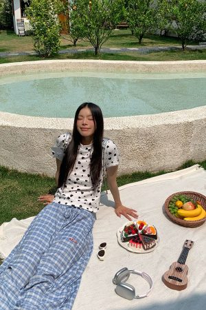 Heart Polka Dot Short Sleeve T-Shirt for Women - Slim Fit American Style Top for Spring and Summer