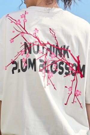 Heavy Embroidery Floral Letter T-Shirt - Short Sleeve Vintage American Style Unisex Top for Summer 2025 Fashion