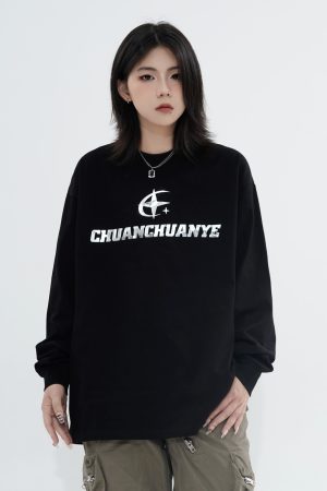 Heavyweight American Street Style Short Sleeve T-Shirt for Men & Women, Loose Fit with Small Collar, Trendy 90s Inspired Fashion.