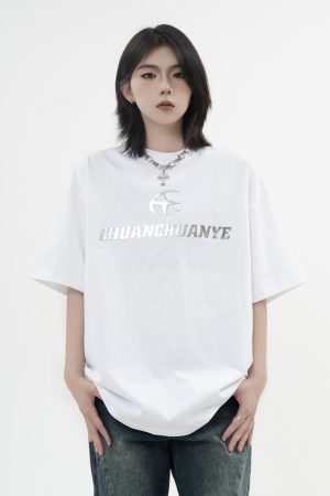 Heavyweight American Street Style Short Sleeve T-Shirt for Men & Women, Loose Fit with Small Collar, Trendy 90s Inspired Fashion.