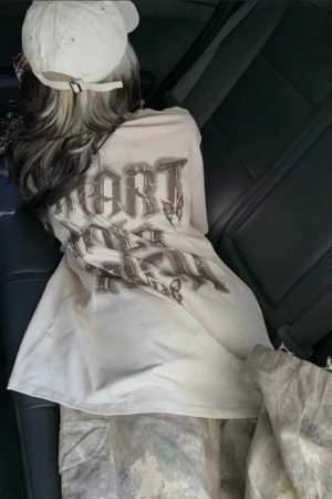 Heavyweight Cotton Butterfly Print Short-Sleeve T-Shirt for Men and Women - Retro American Casual Style