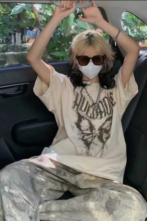 Heavyweight Cotton Butterfly Print Short-Sleeve T-Shirt for Men and Women - Retro American Casual Style