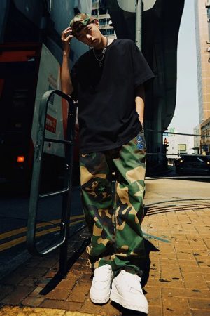 Heavyweight Solid Color Short Sleeve T-Shirt for Men and Women - Plus Size American Streetwear - Summer Casual 2025 Fashion