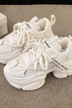 Height-Increasing Dad Shoes for Petite Women - 2024 Autumn Versatile High-Heeled Thick-Soled Platform Sneakers