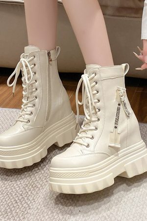 Height Increasing Martin Boots for Women - 10cm Thick Sole Ankle Boots in British Style - Versatile Autumn Winter Footwear