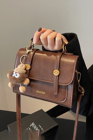 High-End Retro Handbag for Women - Summer 2025 Fashion, Versatile Commuting Shoulder & Crossbody Small Square Bag