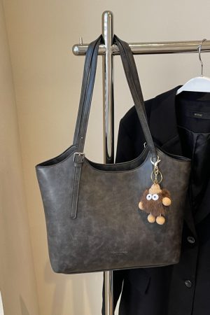 High-End Retro Women's Shoulder Bag, Versatile Large Capacity Tote for Summer 2025 Fashion