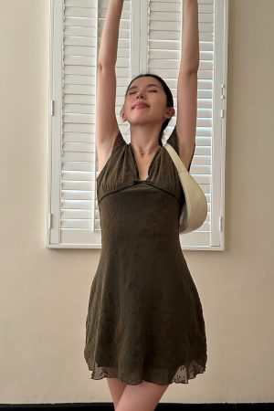 High-End Velvet Jacquard V-Neck Waist-Defining Slimming Sexy Long Dress for Women - Summer 2025 Fashion Trend