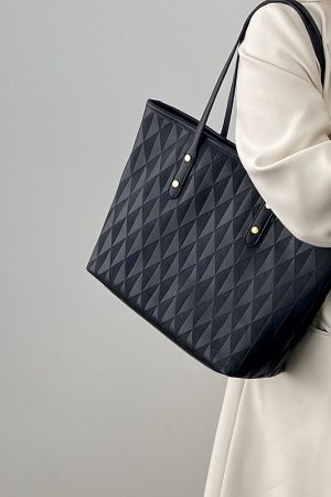 High-End Women's Tote Bag - Versatile Large Capacity Commuter Shoulder Handbag for School & Daily Use