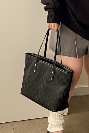 High-End Women's Tote Bag - Versatile Large Capacity Commuter Shoulder Handbag for School & Daily Use