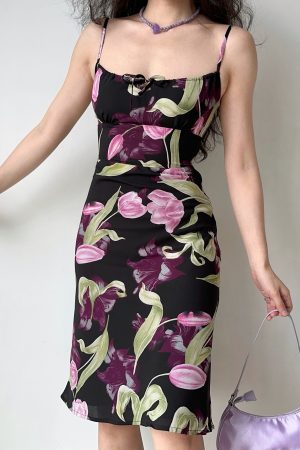 High-Waist A-Line French Vintage Tulip Slip Dress for Vacation - Go Girl Go DIY Style