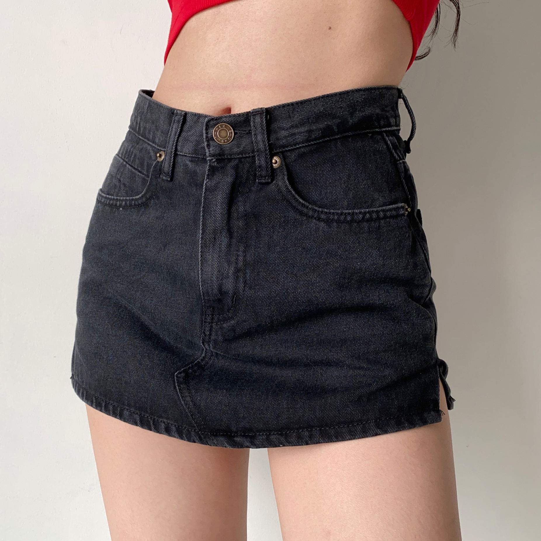 High Waist Side Split Denim Skirt for Women - Slimming Summer Skirt, European and American Style, Anti-Exposure Short Skirt High Waist Side Split Denim Skirt for Women - Slimming Summer Skirt, European and American Style, Anti-Exposure Short Skirt