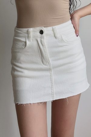 High-Waisted Frayed Bodycon Denim Mini Skirt - Sexy A-Line Design for Hot Girl Style - European and American Fashion Trend