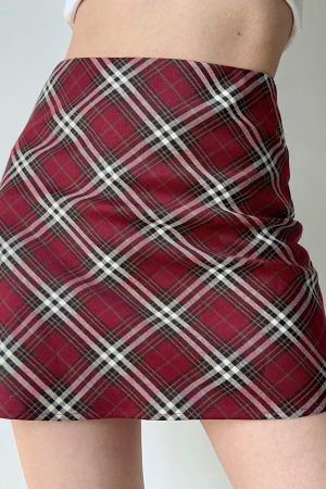 High-Waisted Plaid A-Line Skirt for Women - Retro DIY European American Style for New Year Celebrations