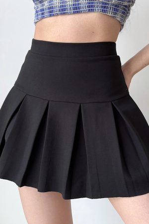 High-Waisted Pleated A-Line Skirt for Women - Solid Color Summer Fashion, European & American Style, Slimming Waist, Short Length