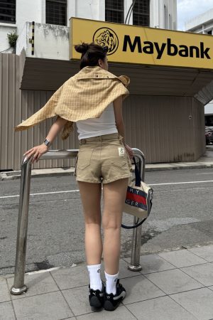 High-Waisted Spicy Girl Denim Shorts for Women - 2025 Summer American Style Washed Hot Pants for a Chic Look