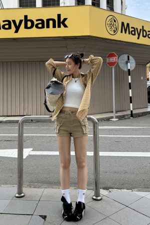 High-Waisted Spicy Girl Denim Shorts for Women - 2025 Summer American Style Washed Hot Pants for a Chic Look