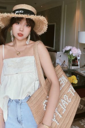 High-Waisted Stretch Denim Shorts for Women - 2024 Spring/Summer American Vintage Hot Pants, Super Versatile Y2K Style