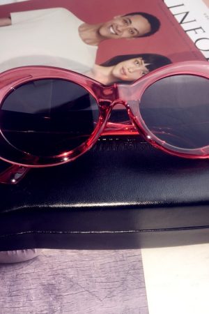 Hip-Hop Style Oval Sunglasses Inspired by Burijie Bridge and G-Dragon – Trendy Alien Glasses for Y2K Fashion Lovers