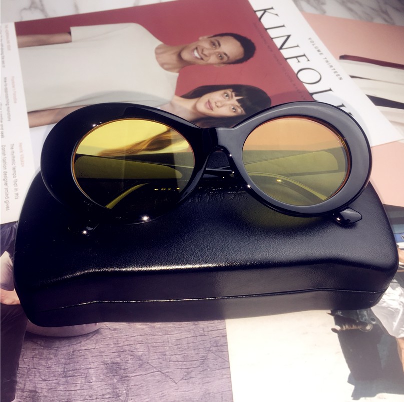 Hip-Hop Style Oval Sunglasses Inspired by Burijie Bridge and G-Dragon – Trendy Alien Glasses for Y2K Fashion Lovers Hip-Hop Style Oval Sunglasses Inspired by Burijie Bridge and G-Dragon – Trendy Alien Glasses for Y2K Fashion Lovers