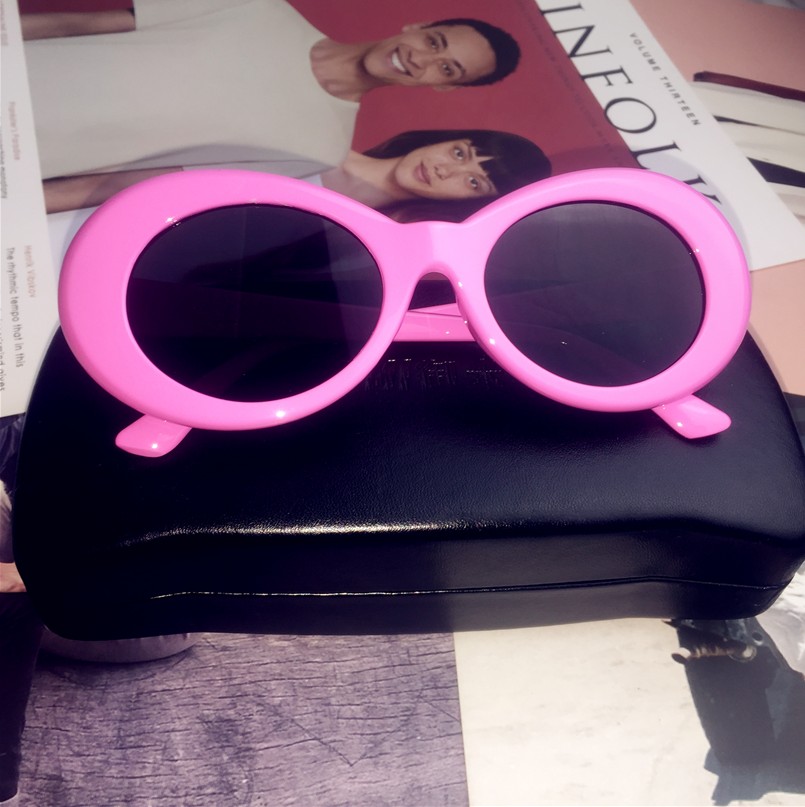 Hip-Hop Style Oval Sunglasses Inspired by Burijie Bridge and G-Dragon – Trendy Alien Glasses for Y2K Fashion Lovers Hip-Hop Style Oval Sunglasses Inspired by Burijie Bridge and G-Dragon – Trendy Alien Glasses for Y2K Fashion Lovers