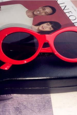 Hip-Hop Style Oval Sunglasses Inspired by Burijie Bridge and G-Dragon – Trendy Alien Glasses for Y2K Fashion Lovers