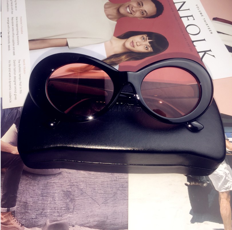 Hip-Hop Style Oval Sunglasses Inspired by Burijie Bridge and G-Dragon – Trendy Alien Glasses for Y2K Fashion Lovers Hip-Hop Style Oval Sunglasses Inspired by Burijie Bridge and G-Dragon – Trendy Alien Glasses for Y2K Fashion Lovers