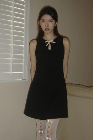 Hollow Bow Slim Fit A-Line Short Dress - Spring/Summer 2025 Thousand Gold Design, Perfect for 90s and Y2K Inspired Fashion