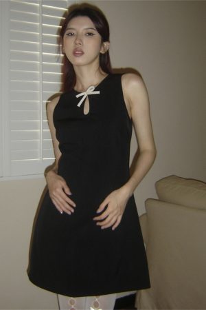 Hollow Bow Slim Fit A-Line Short Dress - Spring/Summer 2025 Thousand Gold Design, Perfect for 90s and Y2K Inspired Fashion