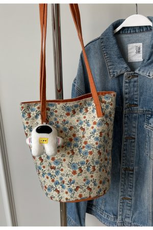 Japanese-Style Floral Canvas Bucket Bag for Women - 2025 Versatile Large Capacity Shoulder Tote for Commuting