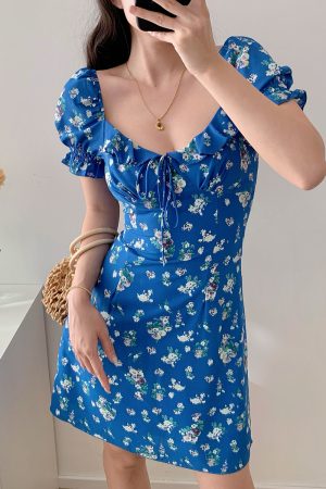 Klein Blue Floral Puff Sleeve Dress - Slim Fit, Waist-Defined, Versatile Vacation Style, Perfect for Summer Outings and 90s Inspired Looks