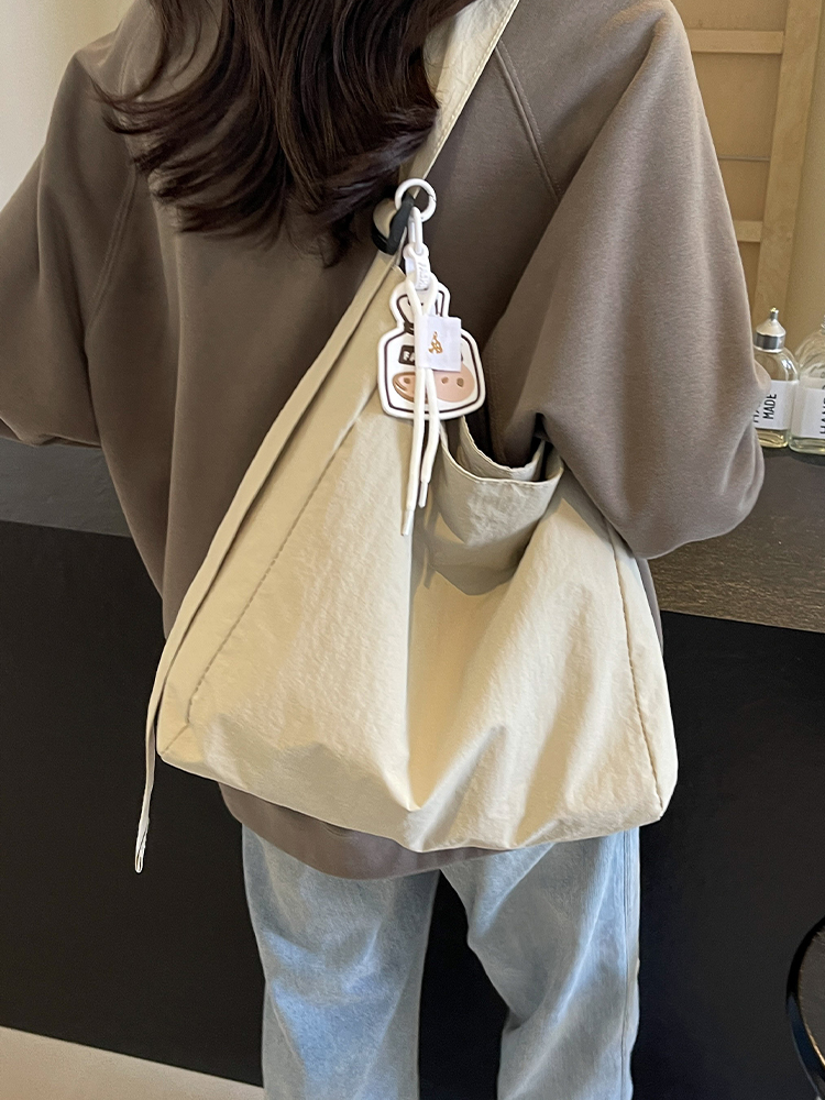 Korean-Style Artistic Canvas Tote Bag for Women - Trendy Crossbody Bag for Summer 2025, Casual Fashion Essential Korean-Style Artistic Canvas Tote Bag for Women - Trendy Crossbody Bag for Summer 2025, Casual Fashion Essential