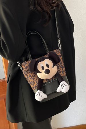 Korean-Style Cartoon Anime Crossbody Bag - Cute Girl Bucket Bag for Spring/Summer 2025, Trendy High-End Underarm Bag
