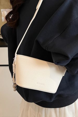 Korean Style Casual Bucket Bag for Women, Trendy INS Shoulder Bag, High-End Spring 2025 Fashion Accessory