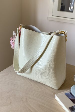 Korean-Style Crocodile Pattern Versatile Shoulder Bag for Women - 2025 Summer High-End Crossbody Bucket Bag