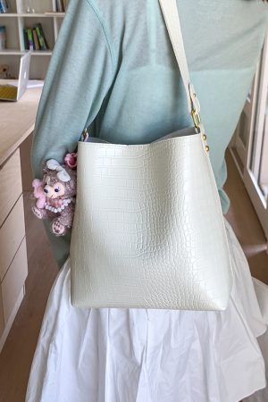Korean-Style Crocodile Pattern Versatile Shoulder Bag for Women - 2025 Summer High-End Crossbody Bucket Bag