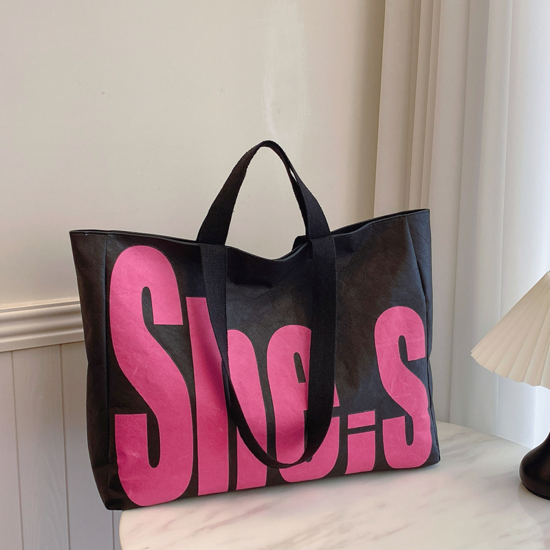 Korean-Style Large-Capacity Tote Bag for Women - 2025 Autumn Winter Literary Letter Print Shoulder Bag, Versatile Fashion Accessory Korean-Style Large-Capacity Tote Bag for Women - 2025 Autumn Winter Literary Letter Print Shoulder Bag, Versatile Fashion Accessory