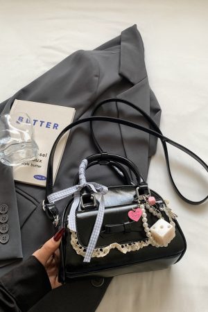 Korean-Style Minimalist Bow Single-Shoulder Crossbody Bag for Women - 2025 Summer High-End Small Square Commuter Bag