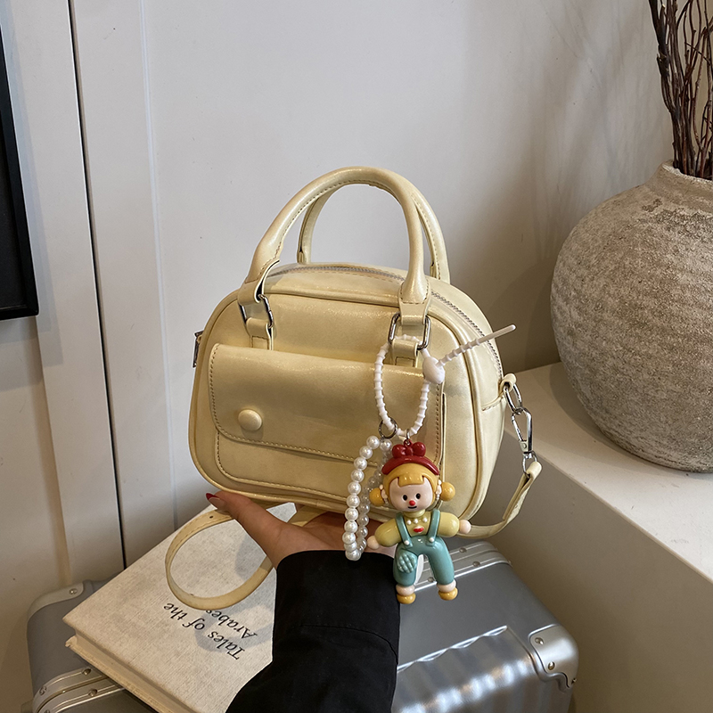 Korean-Style Minimalist Casual Crossbody Handbag for Women - High-Quality Small Square Bag for Summer 2025 Fashion Korean-Style Minimalist Casual Crossbody Handbag for Women - High-Quality Small Square Bag for Summer 2025 Fashion