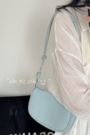 Korean-Style Minimalist Mini Shoulder Commuter Bag for Women - 2025 Summer Trendy Crossbody Small Square Bag