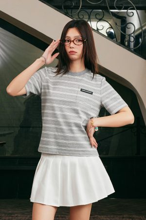 Korean-Style Retro Striped Slim-Fit Short Sleeve T-Shirt for Spring and Summer â€“ 90s Miu-Inspired Fashion Top