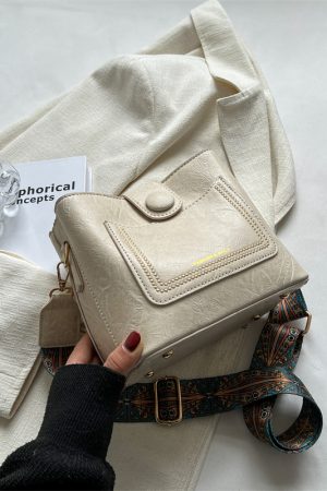 Korean Style Retro Wide Shoulder Strap Crossbody Bag for Women - Versatile Spring/Summer 2025 High-End Bucket Bag