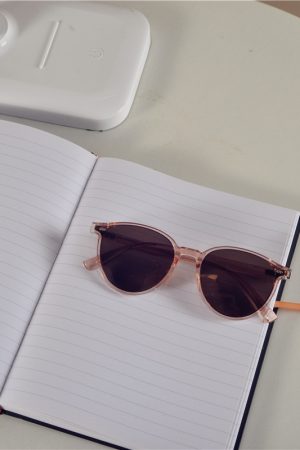 Korean Style Small Face Round Sunglasses for Women - Summer Hot Girl Beach Vacation Street Photography Accessory