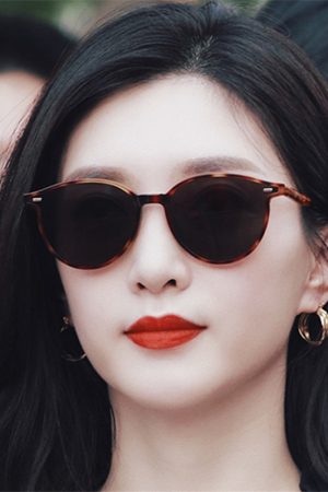 Korean Style Small Face Round Sunglasses for Women - Summer Hot Girl Beach Vacation Street Photography Accessory