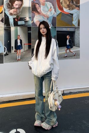 Korean Style Three Stripes Zipper Cardigan Jacket for Women - Loose Sports Casual Summer Coat with Stand Collar and Sun Protection