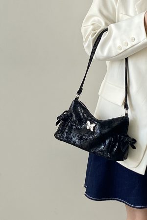 Korean Style Women's Bow Underarm Bag - Sweet Cool Crossbody Handbag for 2025 Fashion Trends