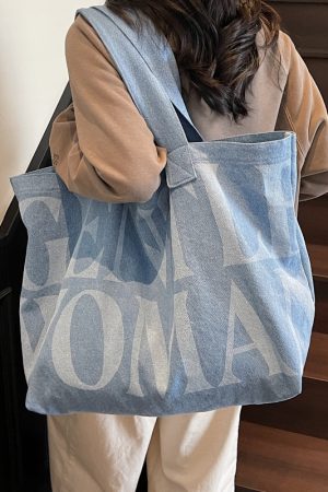 Large Capacity Canvas Cowboy Tote Bag for Women - Stylish Commuter Shoulder Bag for Short Trips and Shopping