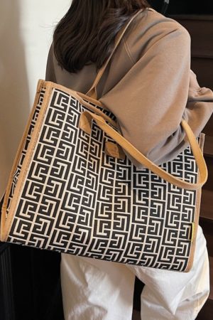 Large Capacity Canvas Tote Bag for Women - 2025 Fashionable Portable Shoulder Bag for Shopping and Travel